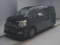 2013 Toyota Voxy