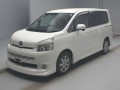 2008 Toyota Voxy