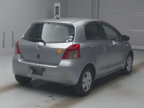 2006 Toyota Vitz SCP90[1]