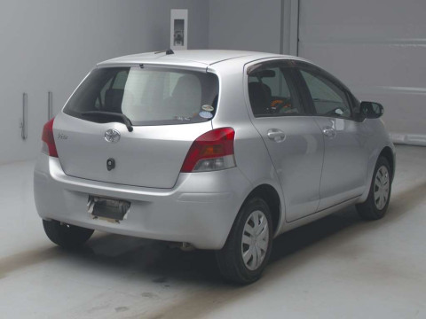 2010 Toyota Vitz KSP90[1]