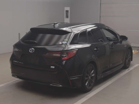 2020 Toyota Corolla Touring Wagon ZWE214W[1]