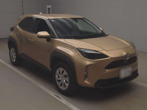 2022 Toyota YARIS CROSS MXPB10[2]