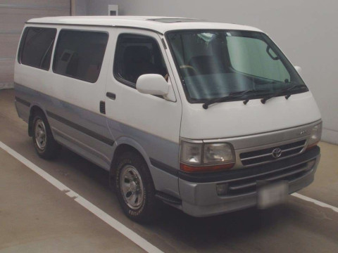 2000 Toyota Hiace Van RZH102V[2]