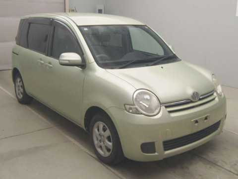 2008 Toyota Sienta NCP81G[2]