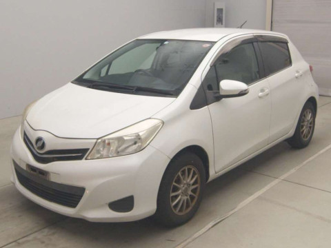 2012 Toyota Vitz NSP130[0]