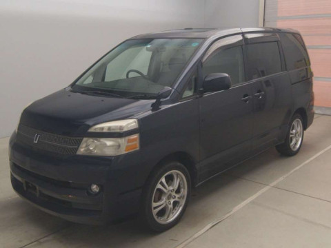 2006 Toyota Voxy AZR60G[0]