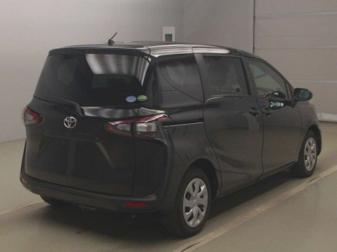 2018 Toyota Sienta NSP170G[1]