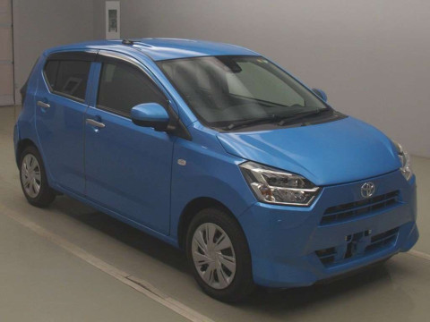 2018 Toyota Pixis Epoch LA350A[2]