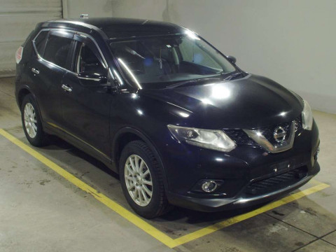 2014 Nissan X-Trail NT32[2]