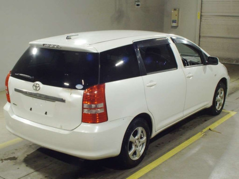 2004 Toyota Wish ZNE14G[1]