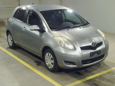 2010 Toyota Vitz KSP90[2]