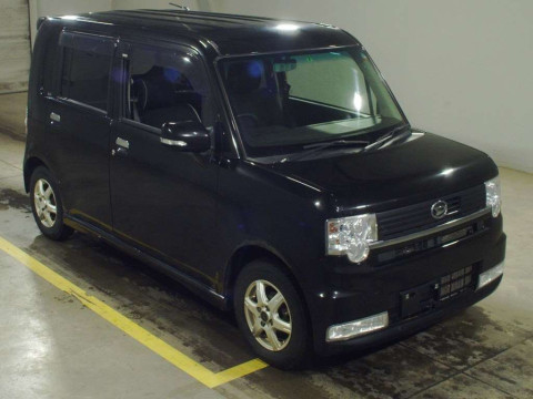 2010 Daihatsu Move Conte Custom L585S[2]