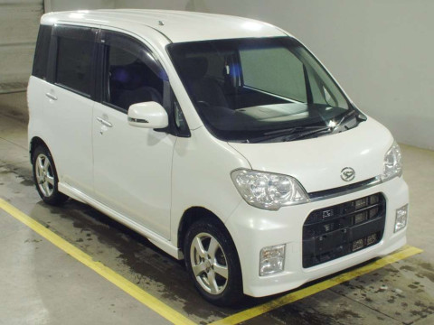 2010 Daihatsu Tanto Exe Custom L465S[2]