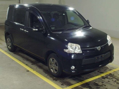 2014 Toyota Sienta NCP85G[2]