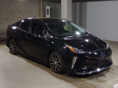 2019 Toyota Prius ZVW51[2]