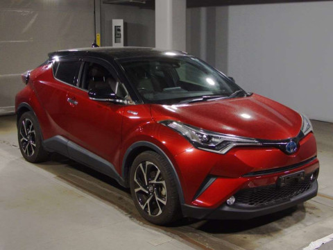 2018 Toyota C-HR ZYX10[2]