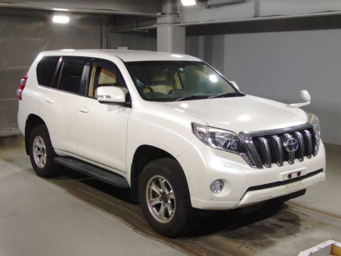 2014 Toyota Land Cruiser Prado TRJ150W[2]