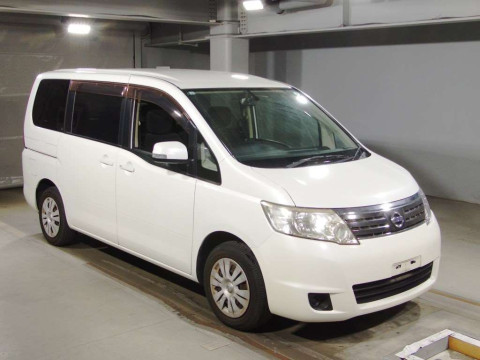 2009 Nissan Serena C25[2]