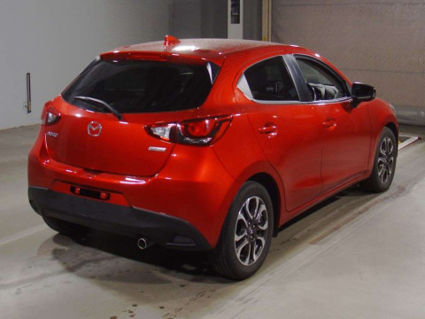 2016 Mazda Demio DJ5FS[1]