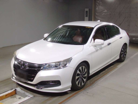 2015 Honda Accord Hybrid CR6[0]