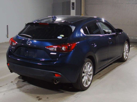 2013 Mazda Axela Sport BMEFS[1]