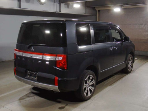 2022 Mitsubishi Delica D5 CV1W[1]