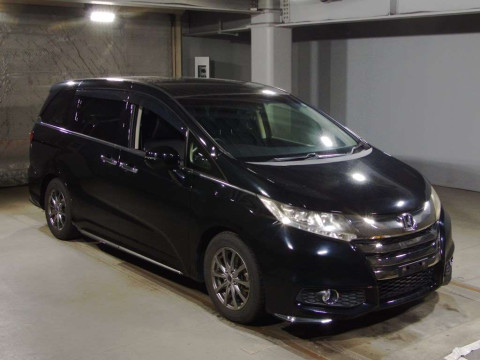 2016 Honda Odyssey RC1[2]