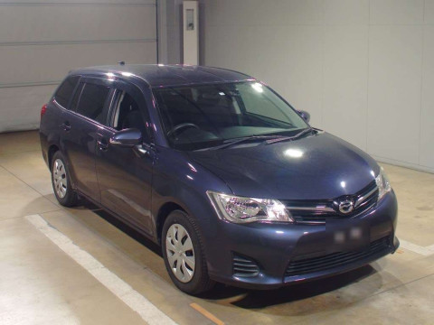 2014 Toyota Corolla Fielder NZE161G[2]