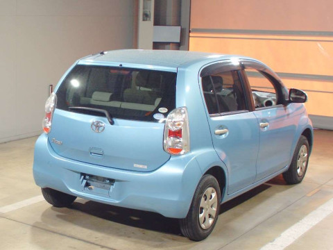 2010 Toyota Passo KGC30[1]