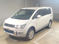 2014 Mitsubishi Delica D5