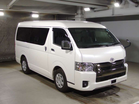 2023 Toyota Hiace Van GDH211K[2]