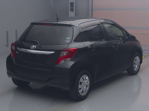 2016 Toyota Vitz NSP130[1]