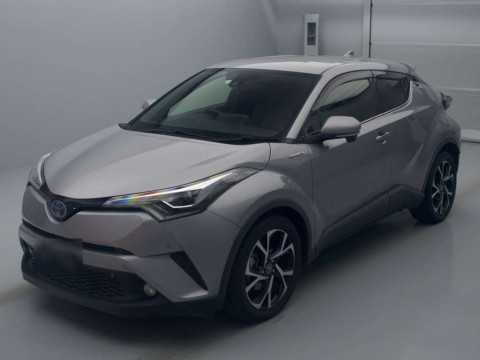 2017 Toyota C-HR ZYX10[0]