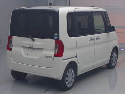 2017 Daihatsu Tanto LA600S[1]