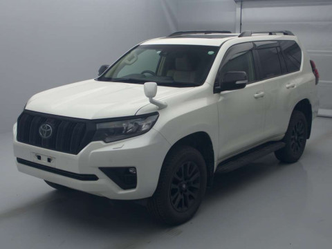 2022 Toyota Land Cruiser Prado TRJ150W[0]