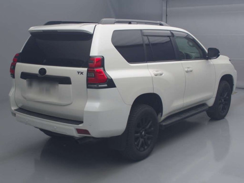 2022 Toyota Land Cruiser Prado TRJ150W[1]