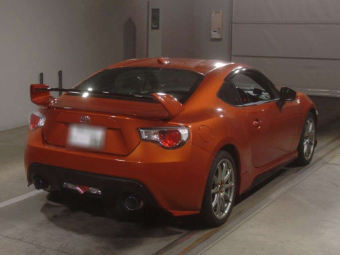 2013 Toyota 86 ZN6[1]