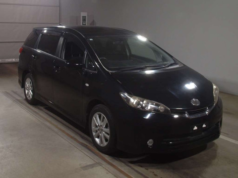 2010 Toyota Wish ZGE20W[2]