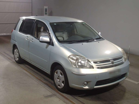 2005 Toyota Raum NCZ20[2]