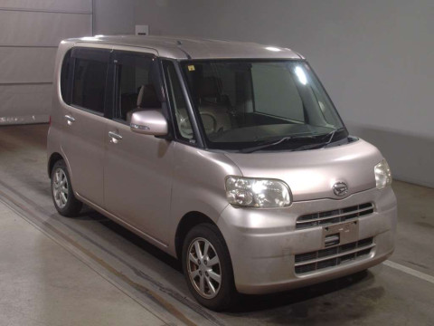 2010 Daihatsu Tanto L375S[2]