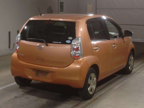 2012 Toyota Passo KGC30[1]