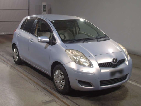 2009 Toyota Vitz KSP90[2]