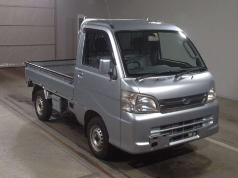 2011 Daihatsu Hijet Truck S211P[2]