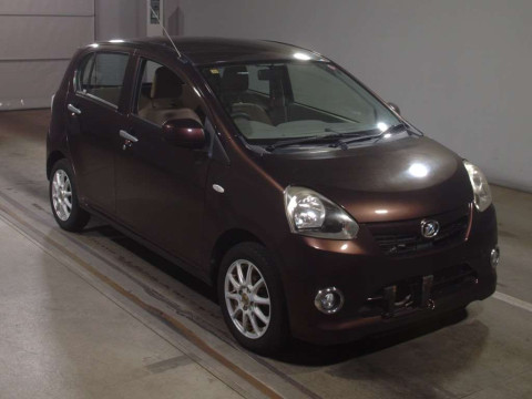 2012 Daihatsu Mira es LA300S[2]