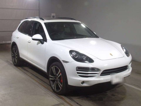 2012 Porsche Cayenne 92AM5502[2]