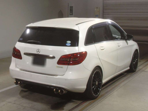 2014 Mercedes Benz B-Class 246244[1]