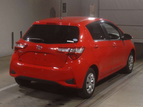 2018 Toyota Vitz KSP130[1]