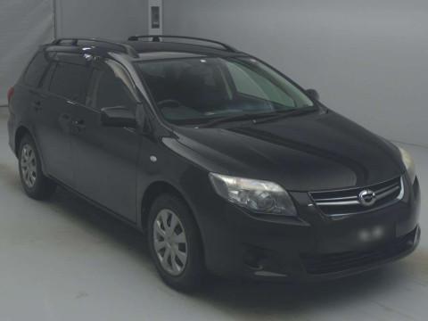 2010 Toyota Corolla Fielder NZE141G[2]