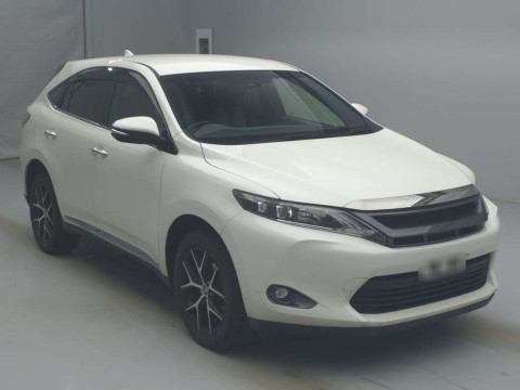 2016 Toyota Harrier ZSU65W[2]