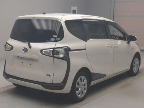 2016 Toyota Sienta NHP170G[1]